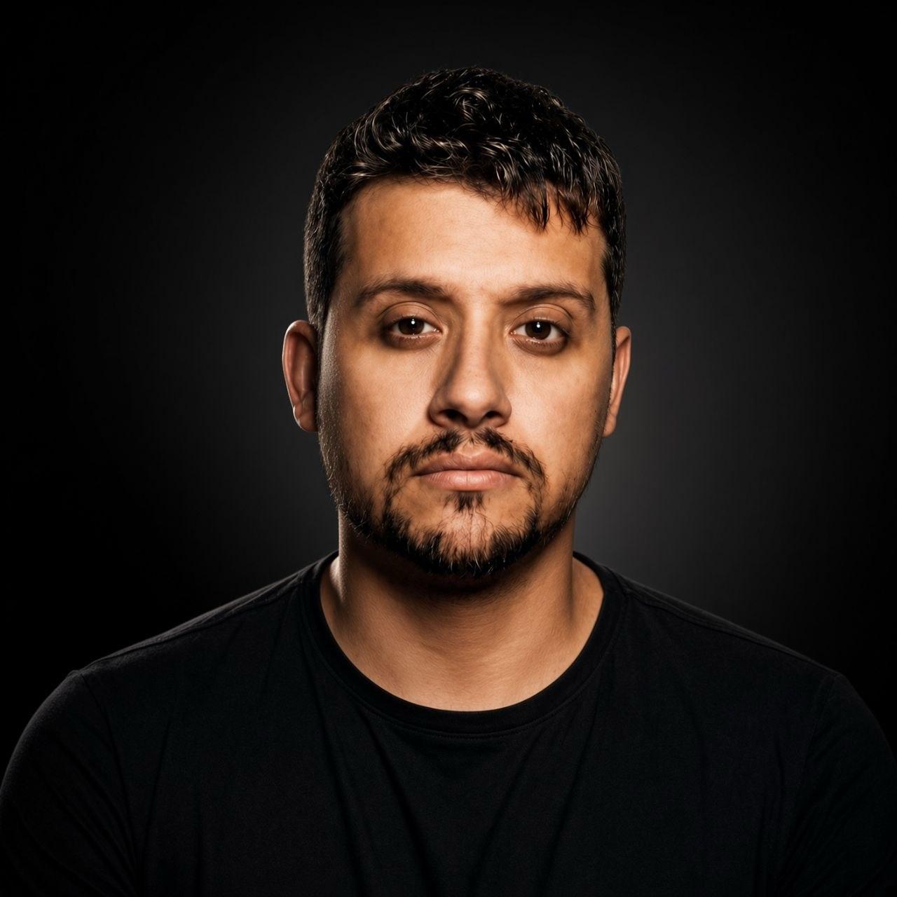 Retrato de Rafael Hungria, que conduz os encontros do grupo